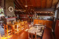 Hosteria Las Grullas