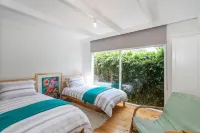 Idyllic Ingram Hotels near Anglesea Beach Playground