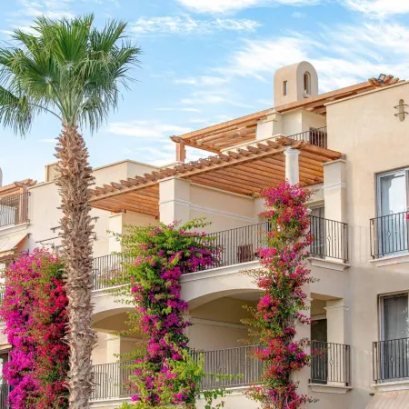 Veranda Hotel Apartments - SAHLHOMES