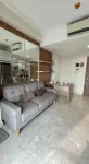 Apt Puri Orchard 2 BR at West Jakarta near Airport - สระว่ายน้ำแบบอินฟินิตี้