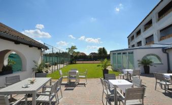 Sporthotel Podersdorf