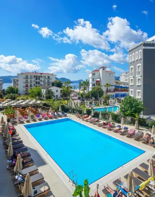 Ada Julian Marmaris Hôtels à : 