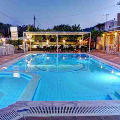 Makis Louvlis Apartments Fitness & Recreational Facilities