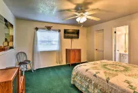 Sandford Vacation Rental Near Airport and Lake! - Pysäköinti
