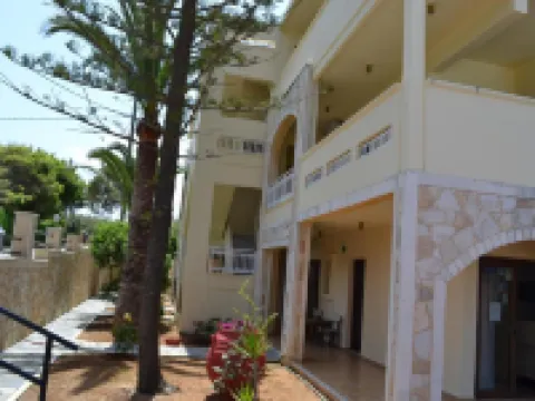 Sunny Suites Hotels in Maleme