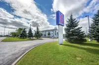 Motel 6 Burlington, on - Toronto West - Oakville