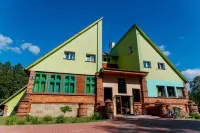 Park Inn Resort Hotels near CYBOWO, mogiły w lesie