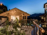 Presulis Hideaway Apartments & Restaurant Hotels in Fie