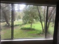 Ovensview on Riverside Hotels in Porepunkah
