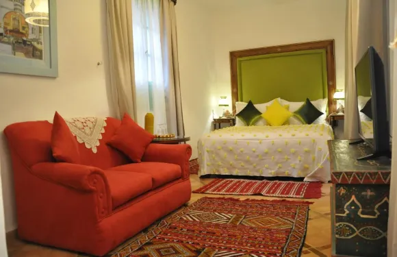 里亞德徹利法旅館