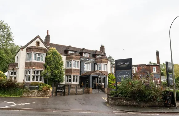 布賴頓米勒&卡特客棧精選酒店