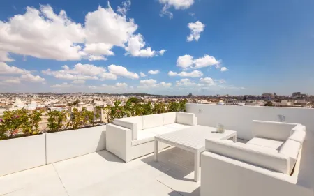 Dar Dorra Отели рядом с достопримечательностью «Avenue Habib Bourguiba»