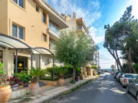Zen Hotel Hotels in Alimos