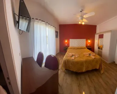 Apart Hotel Sorrento Hotels near FLORERIA FLORES DEL TUYU