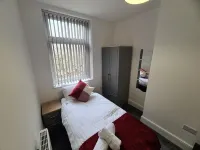 Reedley House Hotels in Nelson