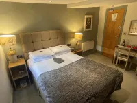 The Fox Hotels in Great Tew