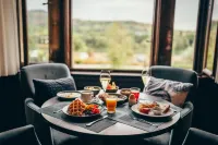 Schloss Lieser, Autograph Collection - breakfast