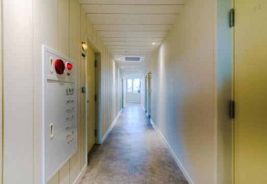 호텔 객실에서 바라본 풍경