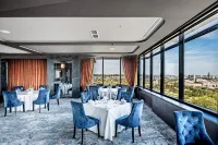 Vilnius Park Plaza Hotel, Restaurant & Terrace, Panorama Bar, Conference & Banquet Center Hotels in Vilnius