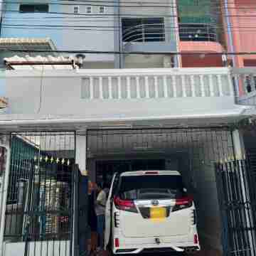 Piano Private House Hotel Exterior