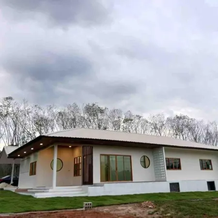 Phang Nga Vacation Home Отели рядом с достопримечательностью «Suwan Kuha Temple»