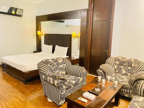 Hotel Royal One Hotels in Multan