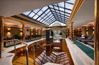 Hotel Aurum - Pools