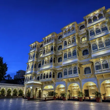 The Amar Mahal Luxury Heritage Hotel Near Fateh Sagar Lake, Udaipur