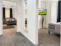 Spacious Stuttgart Group Loft with Foosball for 14 Guests - Condos
