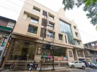 Hotel NI SILVER OAKK - 2-Star