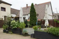 Landhotel Wolfschlugen Hôtels à : Nurtingen