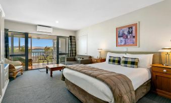 Baycrest Thermal Lodge