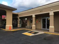 Super 8 by Wyndham Augusta