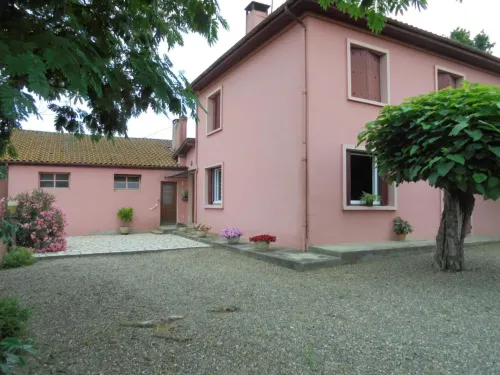 Chez Aline Hotels in Gers