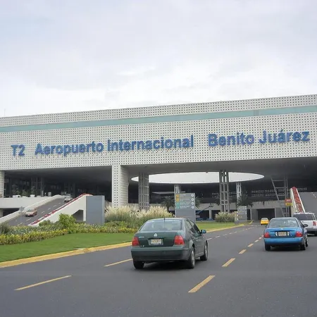 IzZzleep Aeropuerto Terminal 2