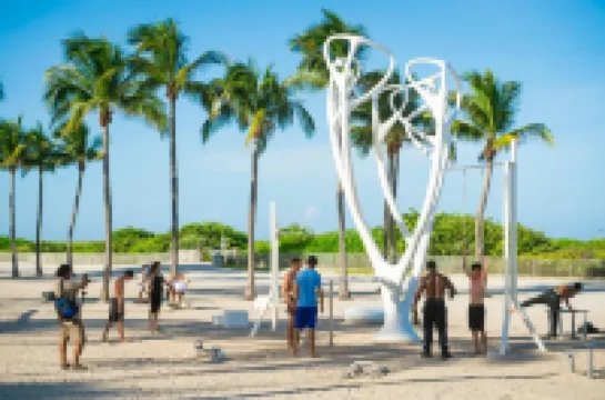 Hotel Gaythering - Gay Hotel - All Adults Welcome