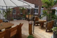 Apartment-Hotel Schillerplatz Hotels in Prignitz