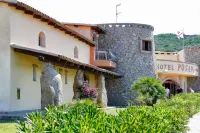 Club Esse Posada Hotel dekat Porto Pollo