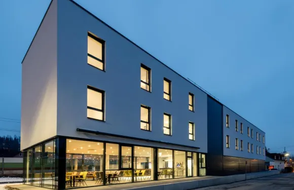 格里斯基興旅館