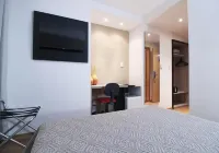 ستوب إن بلس بامبولا