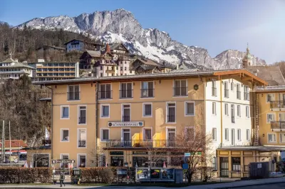 Hotel Schwabenwirt Hotels near Berghof