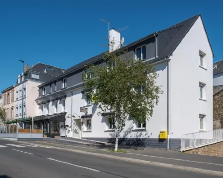 普萊維爾宅邸餐廳酒店 格朗維爾酒店