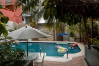 Aparthotel Guijarros - Pools
