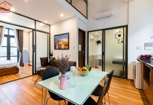 Merry House Imperia 전경