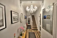 Rossall Guest House Blackpool-Ideal for Families & Couples