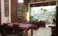 Pondok Pakuan Hotels in Babakan Madang