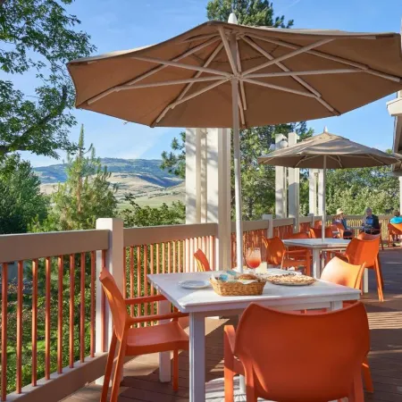 Ashland Hills Hotel & Suites