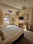 Glen Garth Guest House Hotels near Small Park