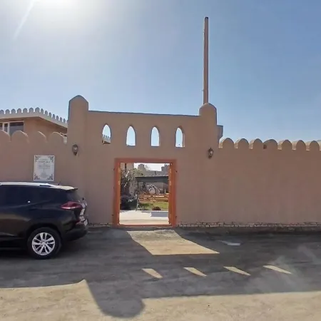 Deshon Qala Guest House