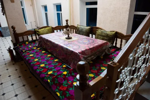 Rajab bobo - Homestays